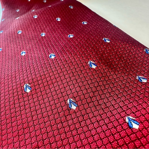 Vintage Dior Cravats Italian Silk Classic Red Dotted Designer Tie, Christian - Picture 5 of 6